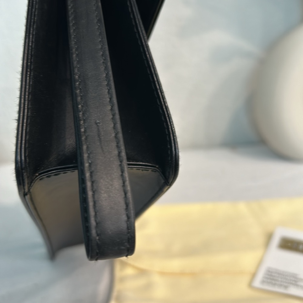 Dunhill Leather Combination Lock Messenger bag w wristlet and handle/ dust bag - Picture 9 of 13